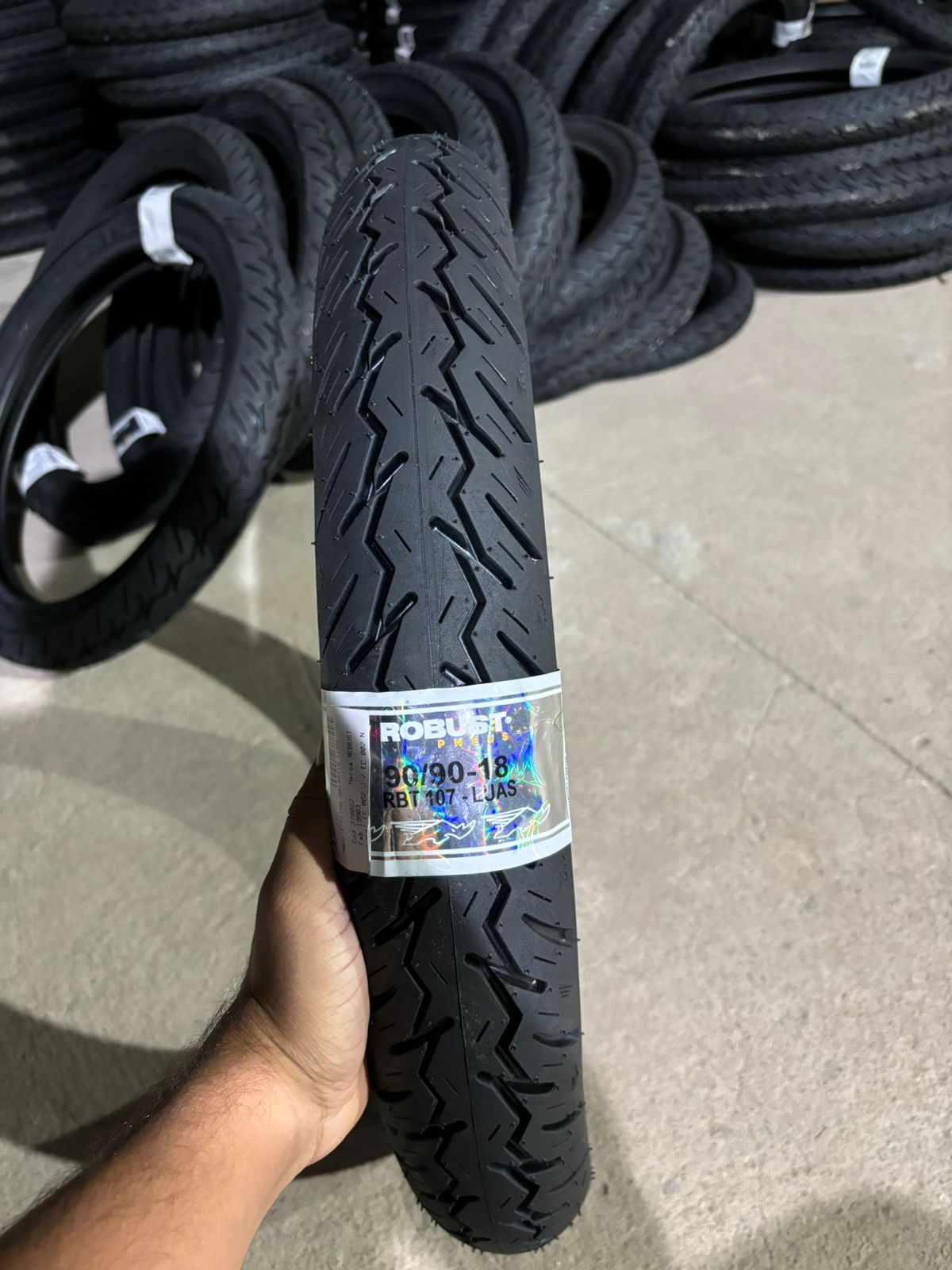 Pneu de moto
